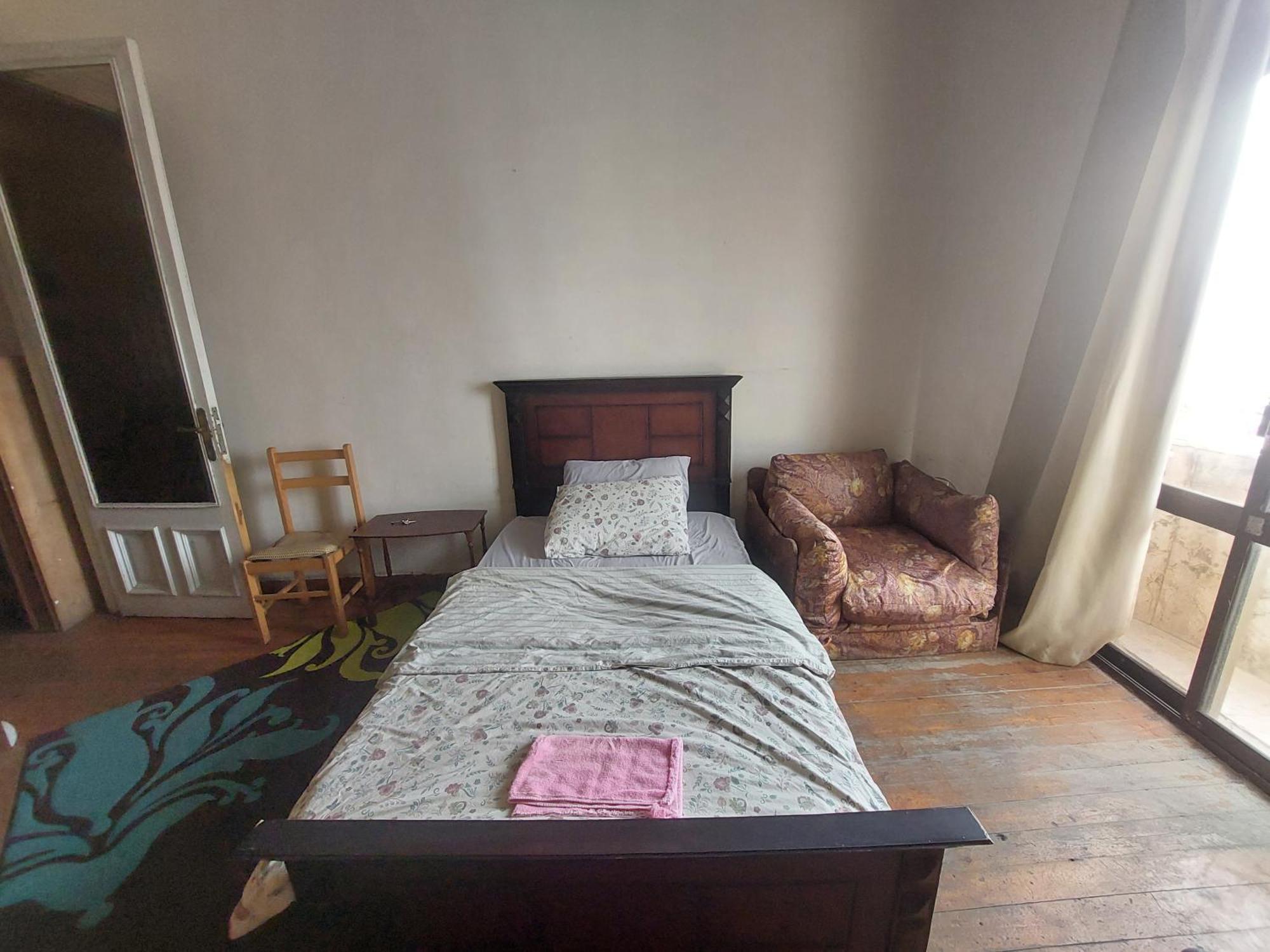 Gazde/Camere de închiriat Private With Sea View Only Men Allowed وحدات خاصة أمام البحر للرجال 仅限男士 女士不允许 *